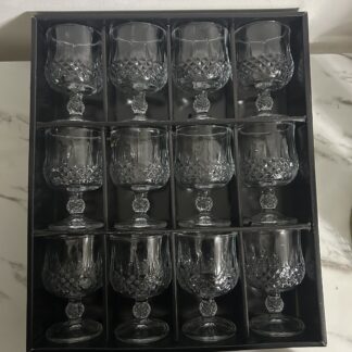 Lot 12 verres sur pied